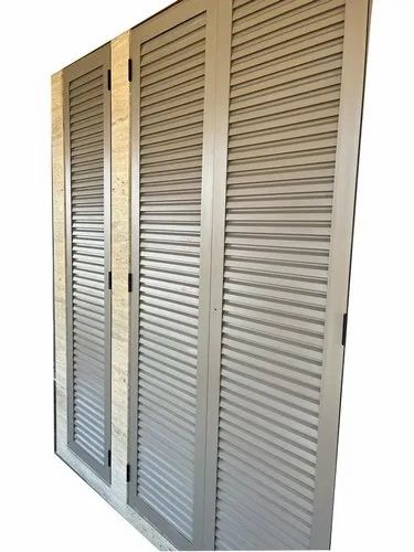 Louvers folding door